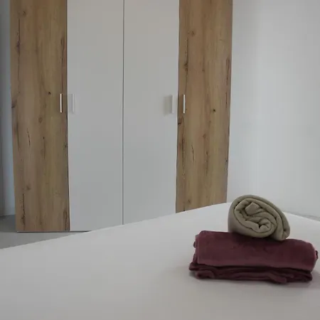 Apartamento [ Luna 2 ] Modern Flat + Parking